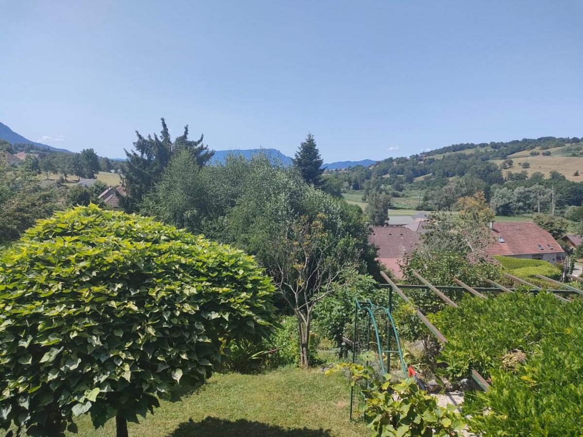 Cusy Entre Lacs Et Montagnes מראה חיצוני תמונה